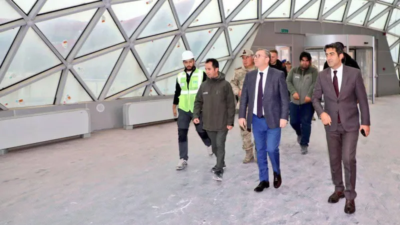 Vali Ziya Polat, Allahuekber Dağları Milli Parkı’nda incelemelerde bulundu