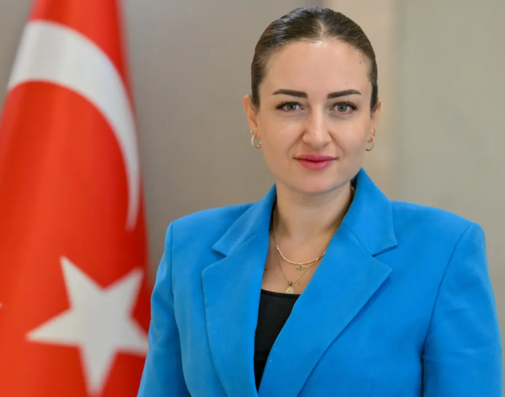 Antalya Büyükşehir Belediye Başkan Vekili Büşra Özdemir’in Öğretmenler Günü Mesajı