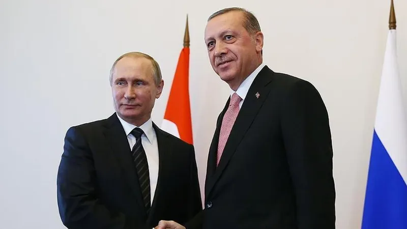 Erdoğan ve Putin telefonda bölgesel gelişmeleri değerlendirdi