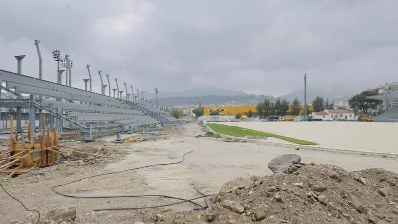 Adnan Menderes Stadı