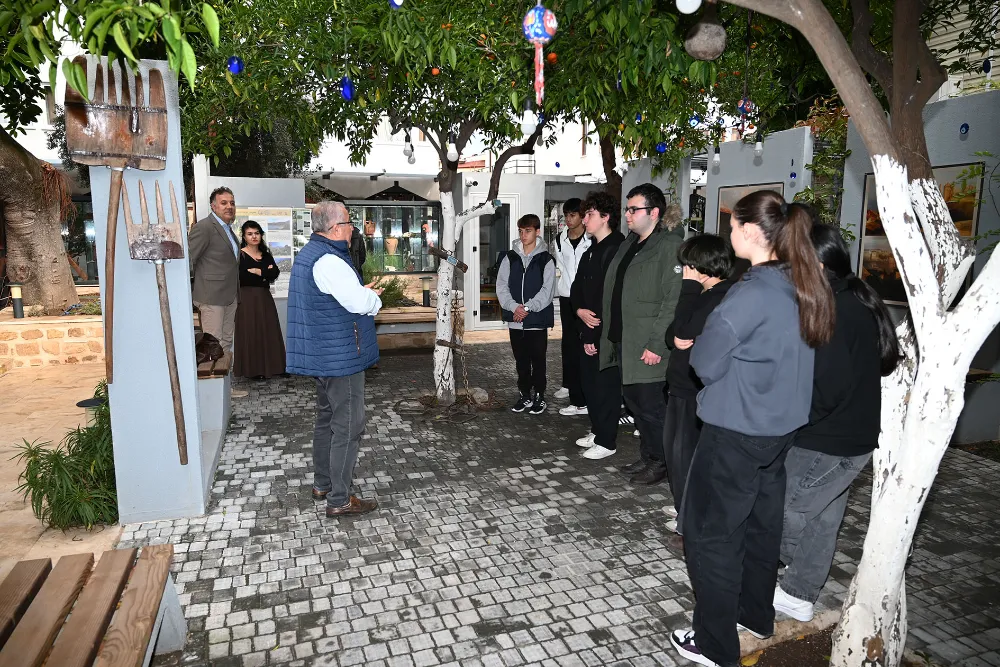 Kültür Evi’ne ziyaretçi akını sürüyor