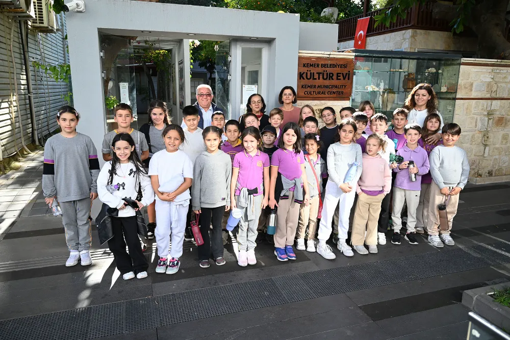 Öğrencilerden Kültür Evi’ne ziyaret