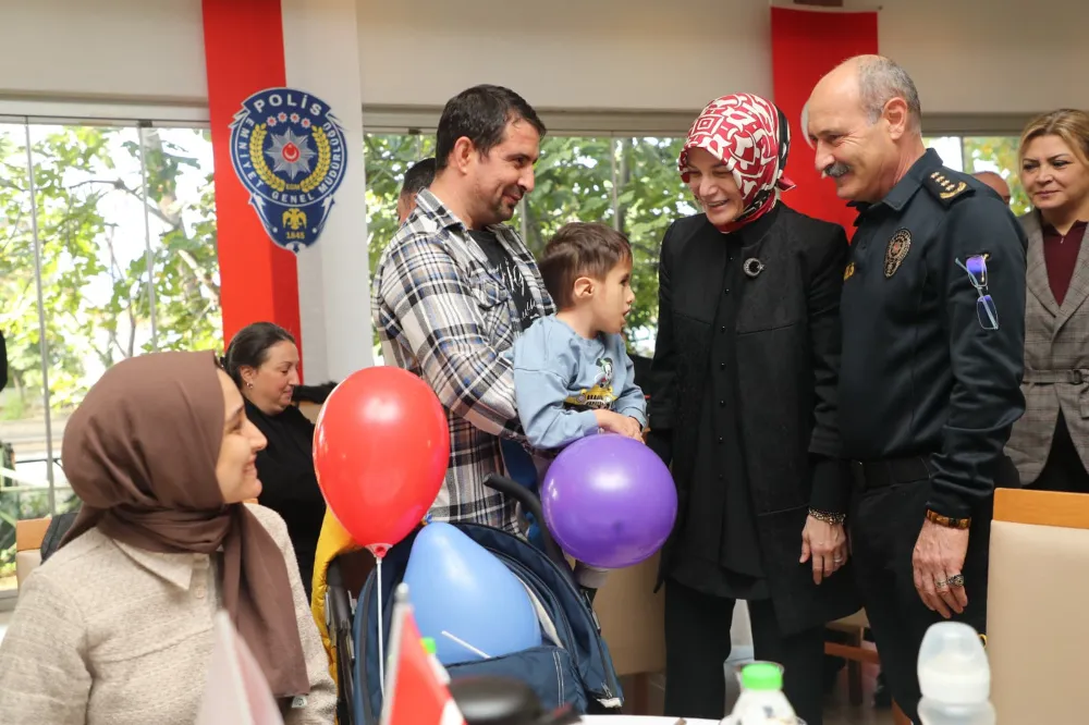 Emniyet müdürü engelli yakınlarıyla biraraya geldi