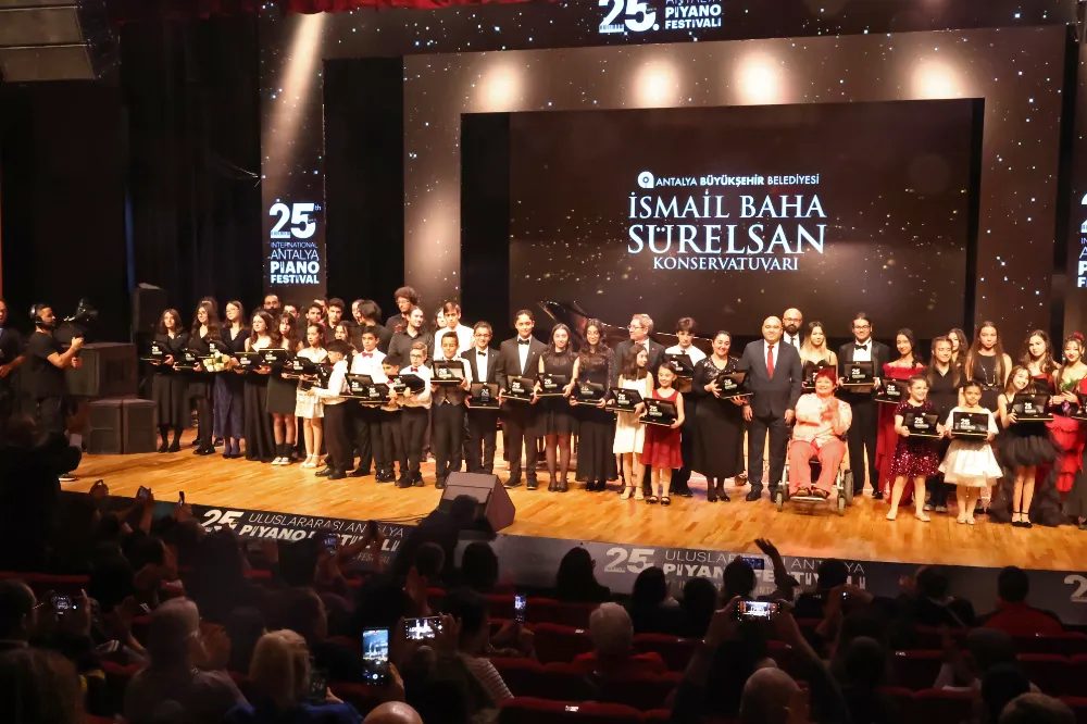 25. Uluslararası Antalya Piyano Festivali’nde genç yetenekler sahne aldı 