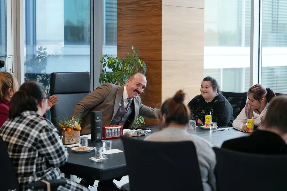 BAŞKAN KOTAN DOWN SENDROMLULAR VE ENGELLİLER DERNEĞİ İLE BULUŞTU