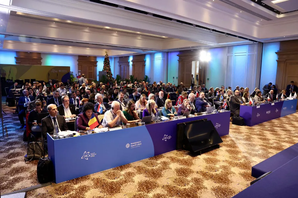 Muratpaşa, Liderler Zirvesi’nde