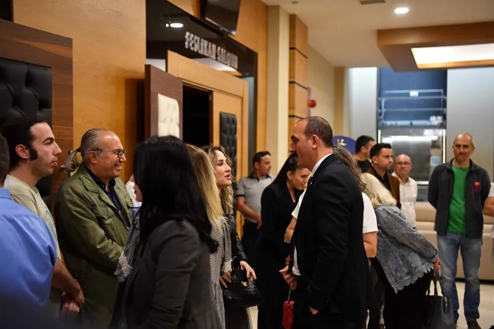 CEM KOTAN BAŞKANLIĞINDAKİ İLK MECLİS TOPLANDI