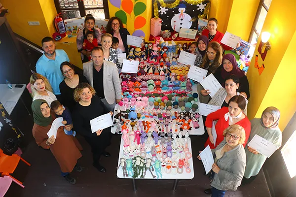 Büyükşehir’in Örgü Bebekleri dünya pazarında