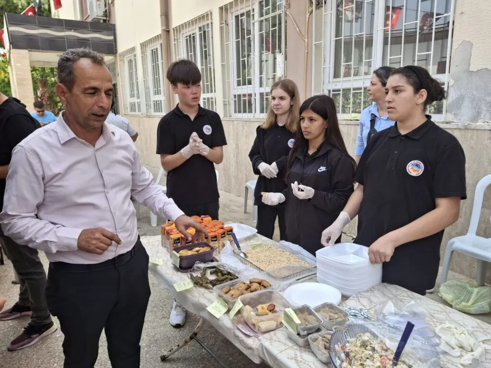 Başkan Yardımcısı Baytekin okul kermesine katıldı