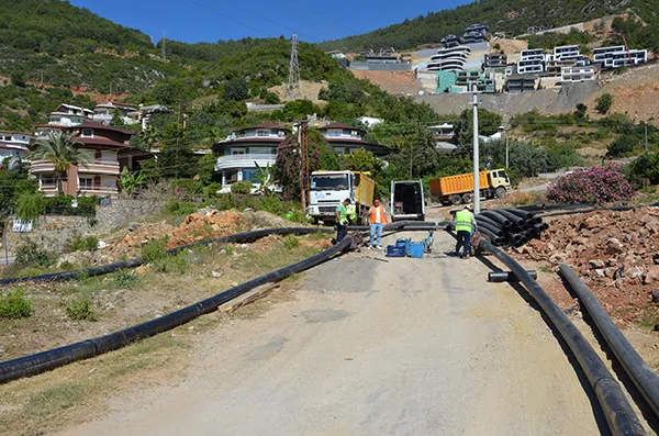 Antalya Büyükşehir Belediyesi kırsalda çalışmaya devam ediyor