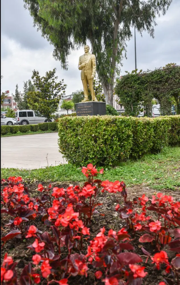 Kepez’den Atatürk’e saygı