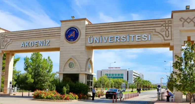 Üniversite yönetimi Cumhurbaşkanı Erdoğan