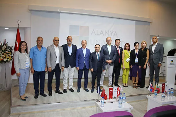 KONUKÇU: ÜNİVERSİTELER KENTE KATKI SAĞLAYAN DEĞERLİ KURULUŞLARDIR