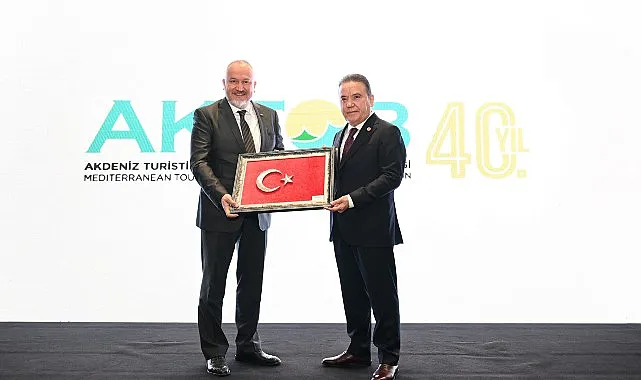 Başkan Muhittin Böcek