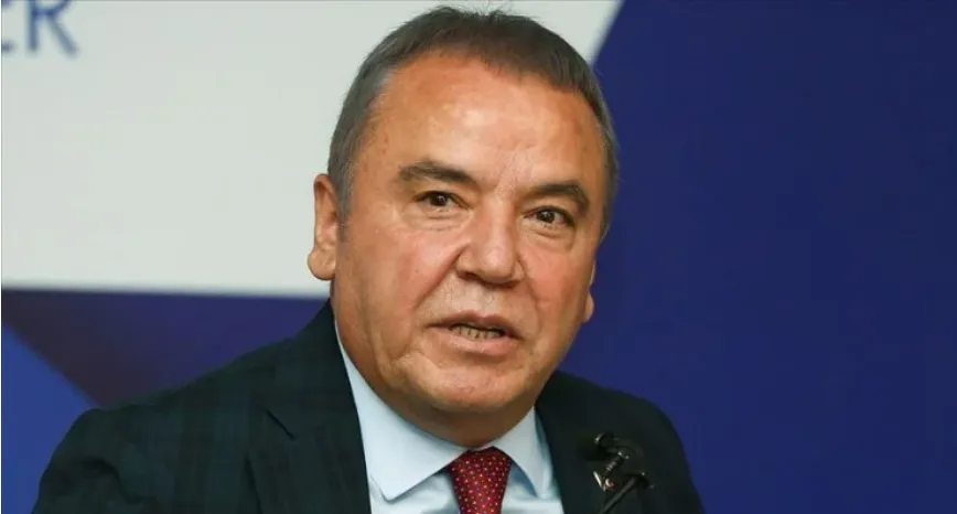 Muhittin Böcek görevden uzaklaştırıldı