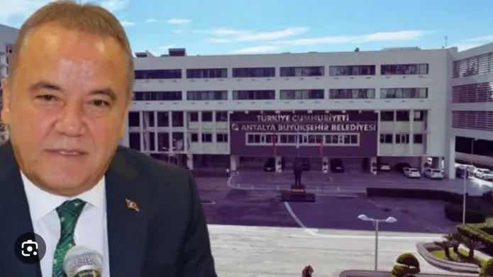 Antalya Büyükşehir Belediye Başkanı Muhittin Böcek tutuklandı