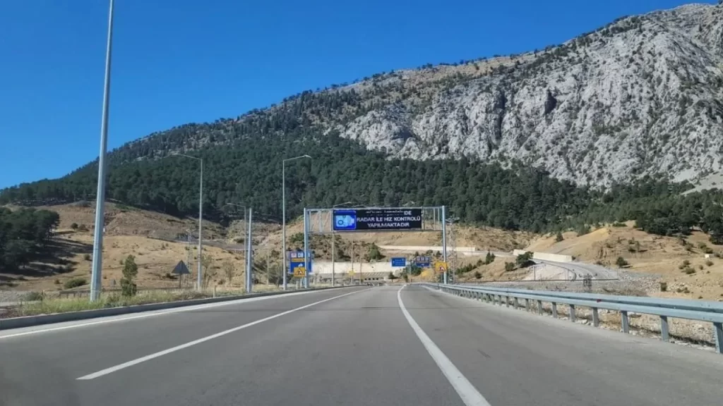 Antalya-Konya kara yolu bakım nedeniyle kapalı